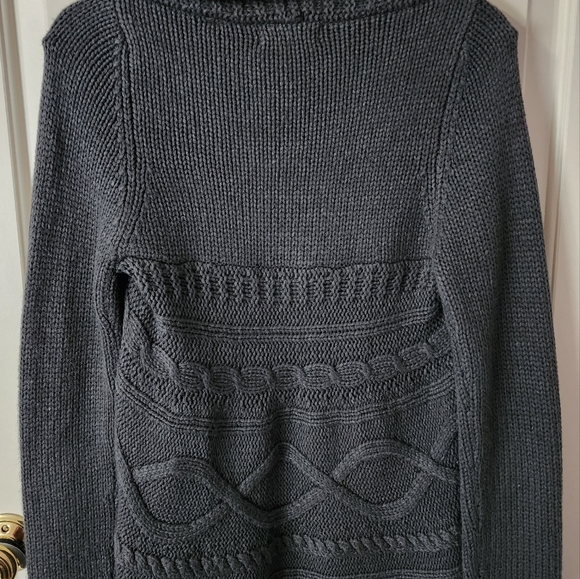 Limited circle cardigan - Picture 3 of 3